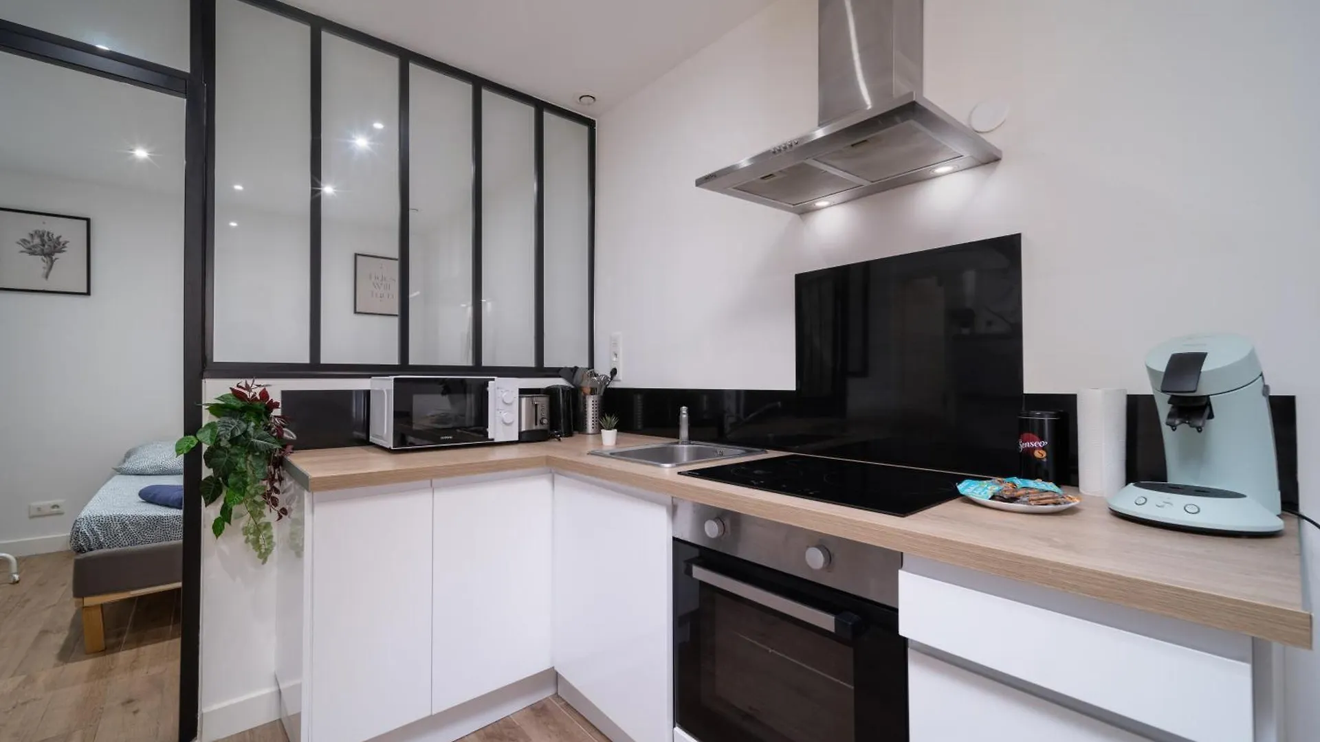 Appartement Tout Equipe 4 Personnes Au Coeur Du Panier Marseille Apartment